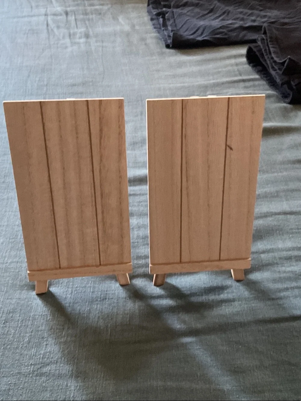 Unbranded Natural Wood Mini Easel Display Set - Pair (2pcs)